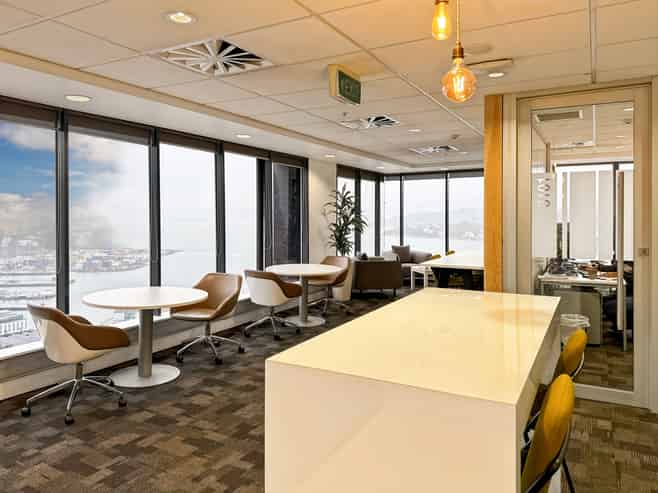 Office space for 15 persons in Plimmer Towers