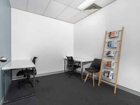 Office space for 2 persons in 218 George Street