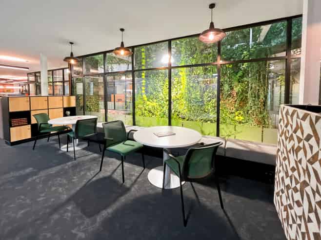 Professional open space in 218 George Street