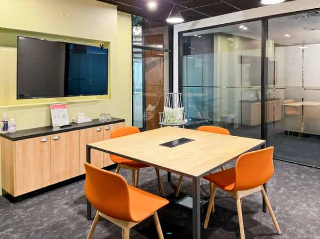 Professional open space in 218 George Street