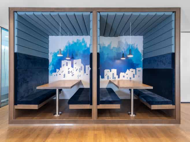 Professional office space in Regus Airport