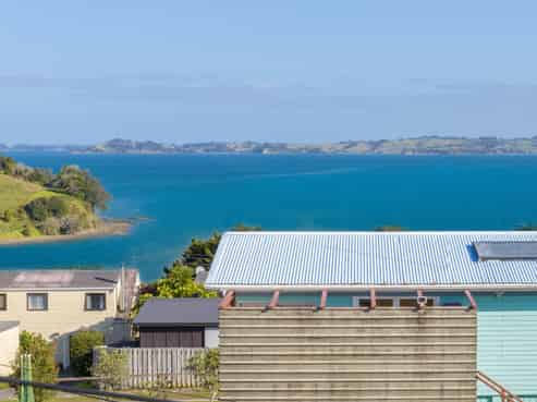 12 Kookaburra Drive, Tawharanui Peninsula