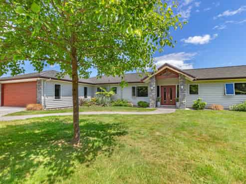 56 Gladstone Road, Levin