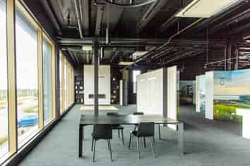 Elevated Retail/ Showroom Opportunity