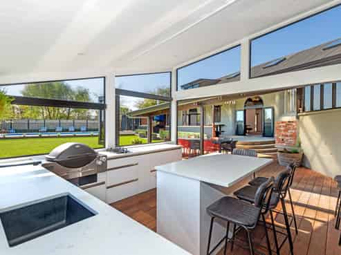 10 Riverpoint Road, Matawhero
