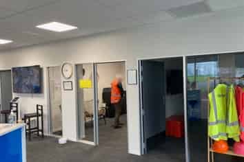 High Stud Warehouse Space in Levin For Sublease