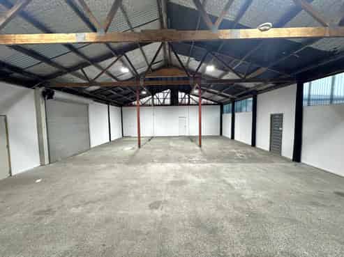 Central Warehouse – Flexible Space & Yard