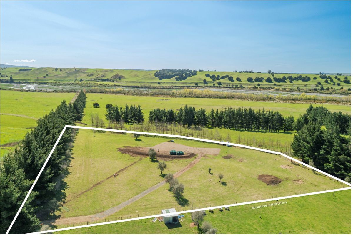 1.44ha bareland with some pre-build jobs complete! - Widok 2