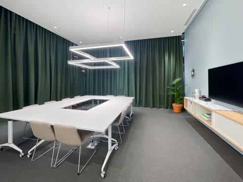 Office space for 15 person in 110 Carlton Gore Rd