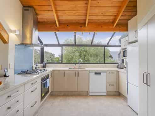 3A Oyster Drive, Cooks Beach