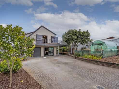 3A Oyster Drive, Cooks Beach