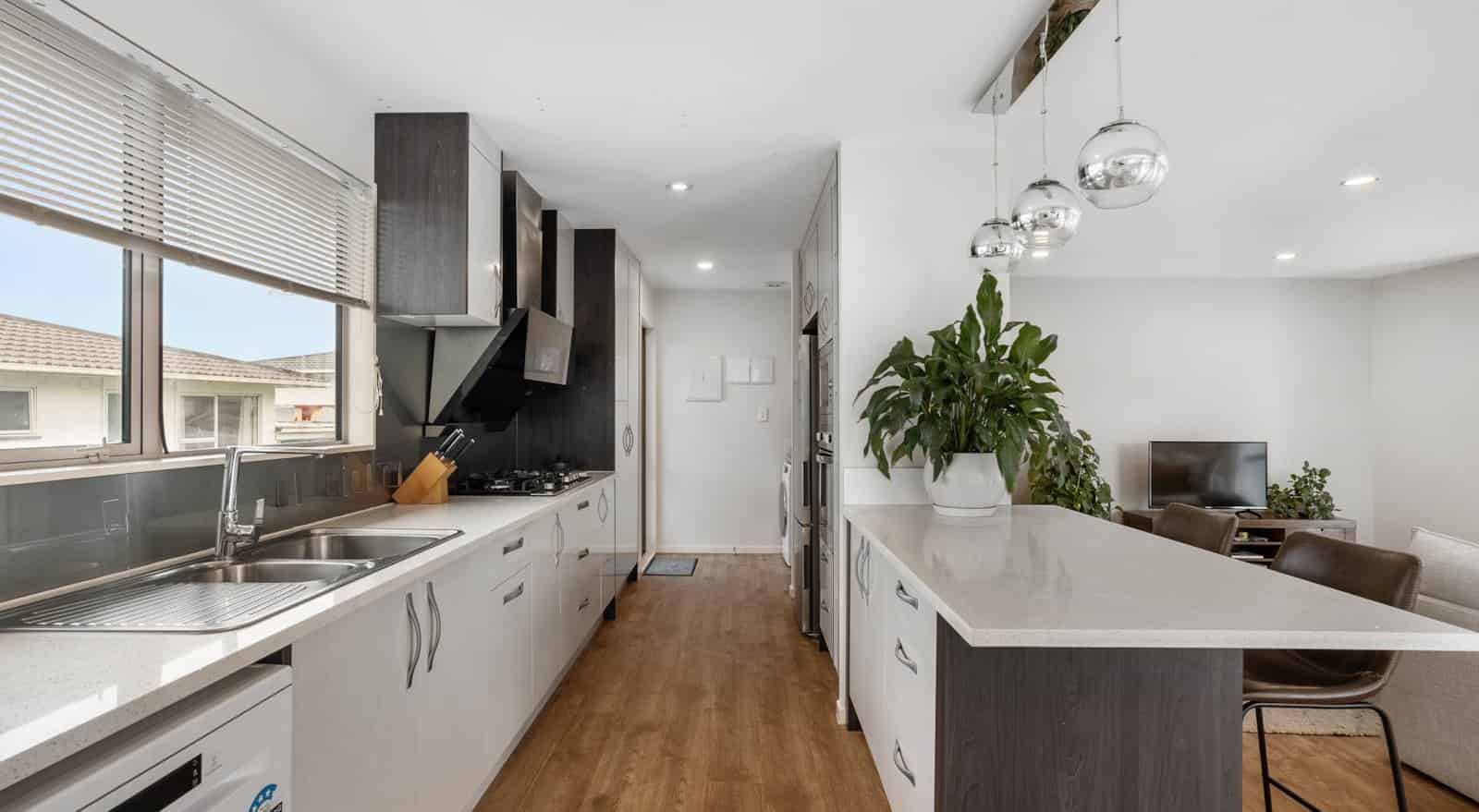 13 Medina Place, Half Moon Bay, Manukau City For Sale realestate.co.nz