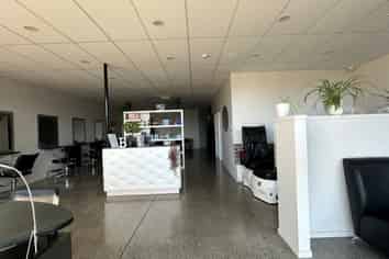 Retail premise on busy Cameron Road