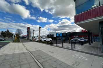 High-profile retail  - Prime Cameron Road location