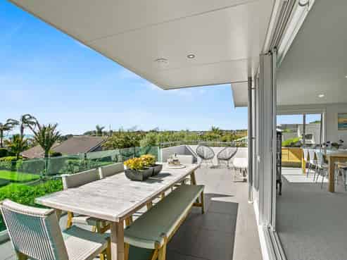 17B Shearer Drive, Oakura