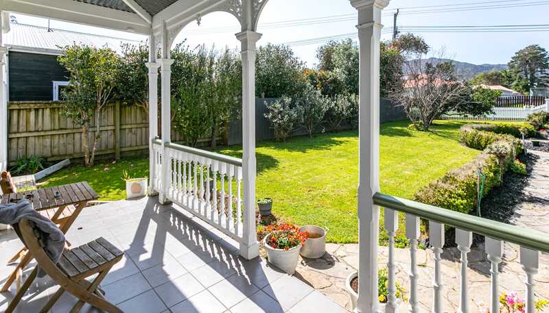 270 Tiki Road , Coromandel