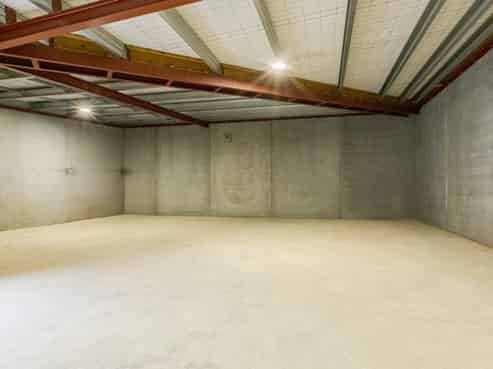 225sqm new industrial unit