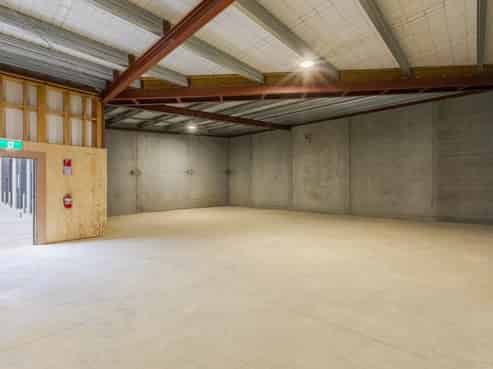 225sqm new industrial unit
