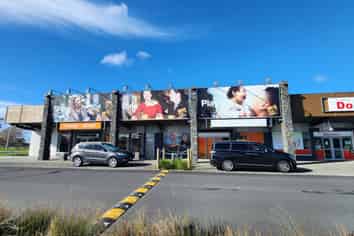 LARGE FORMAT RETAIL OPPORTUNITY

