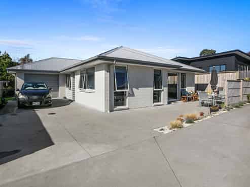 9 Anatere Rise, Athenree
