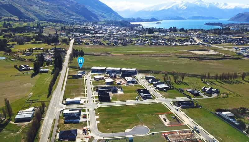 21-23 Rubus Street, Wanaka