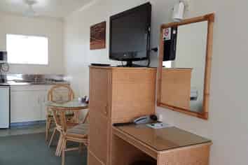 Own your Own Motel - Popular Local Motel - FHGC