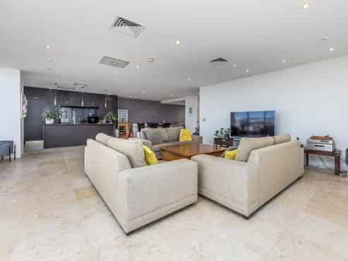 8D/2 St Martins Lane, Grafton