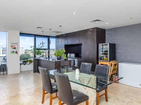 8D/2 St Martins Lane, Grafton