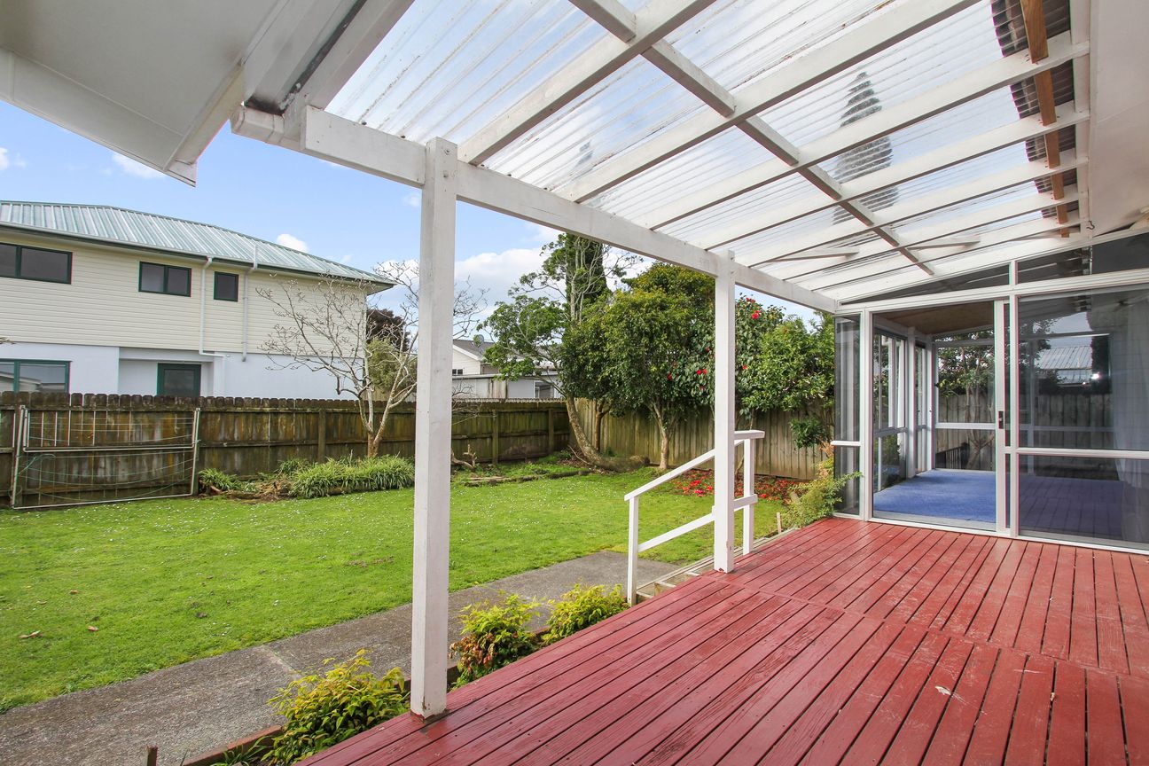 3 Bed - 2 Bath with potential - Widok 5