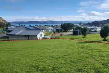 5 Seaview Drive, Mahia