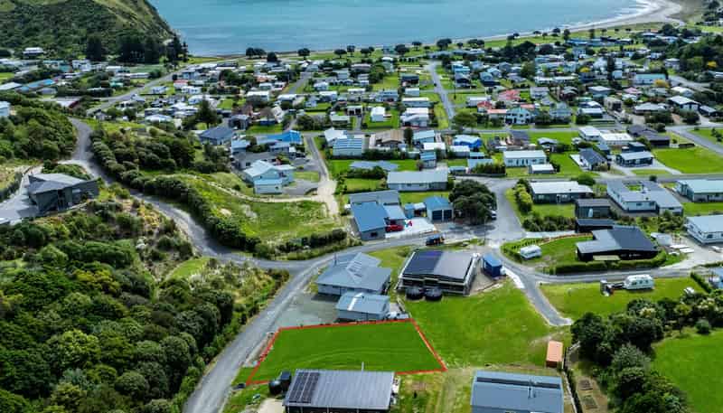 5 Seaview Drive, Mahia