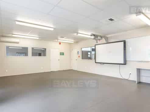  Centrally located warehouse and office space
