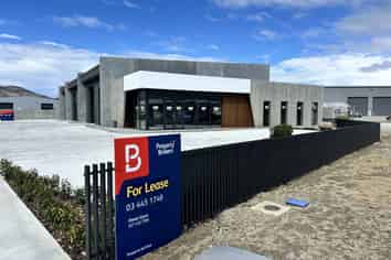 Commercial Unit for Lease