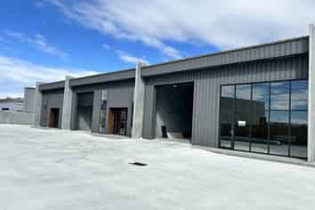 Commercial Unit for Lease
