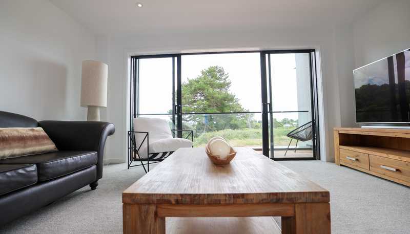 11/15 Keehan Drive, Hilltop