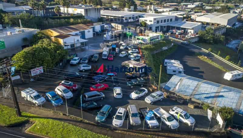 21 Hibiscus Coast Highway, Silverdale