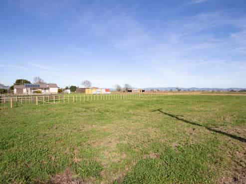 53 Pipiroa Road, Ngatea