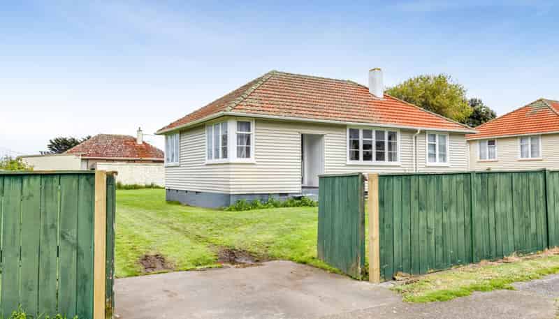 179 Egmont Street, Patea