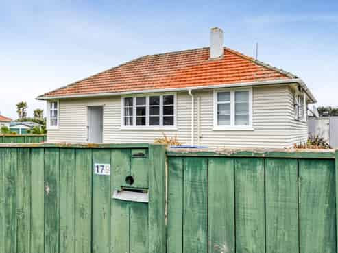 179 Egmont Street, Patea