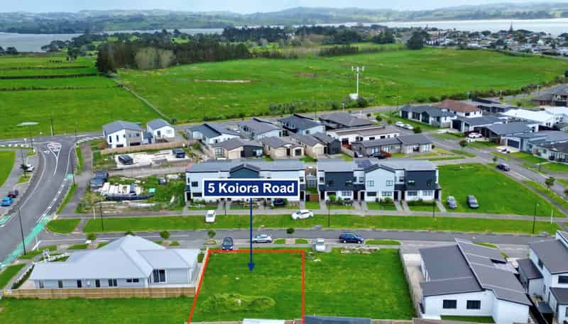 5 Koiora Road, Clarks Beach