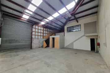 Turnkey Warehouse & Office in Prime SH2 Location