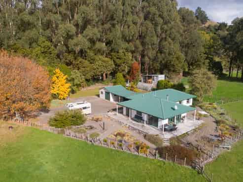 1421 Pohangina Valley East Road, Pohangina
