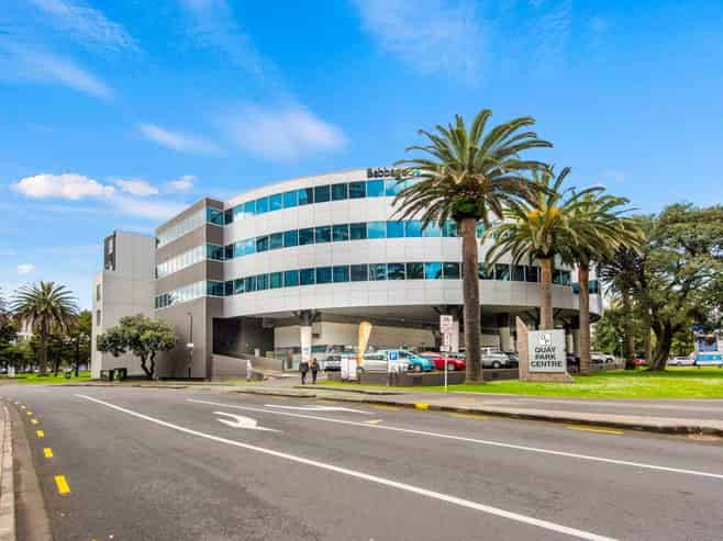 YOUR BRAND NEW OFFICE ON BEACH ROAD
