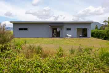 5A Rangikatea Road, Omori
