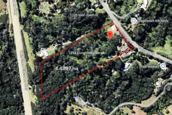 1214 East Coast road, Dairy Flat