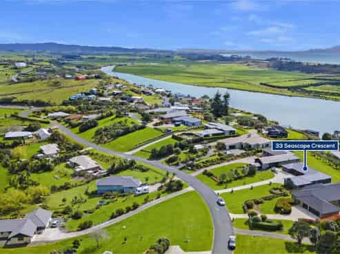 33 Seascape Crescent, Waipu