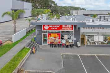 PRIME F&B UNIT WITH ESTABLISHED TENANT!
