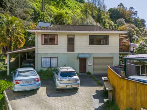 3/8 Waterdale Way, The Brook