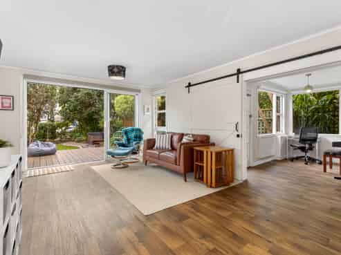 4A Hammond Avenue, Hatfields Beach