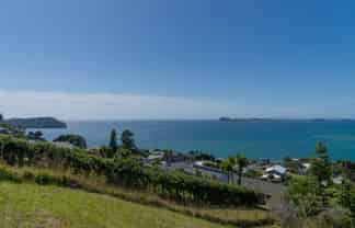 279 Paku Drive, Tairua